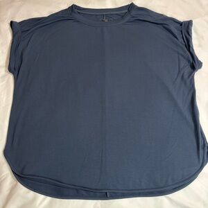 Cupio Short Sleeve Crewneck Tee in Navy Blue size 1X